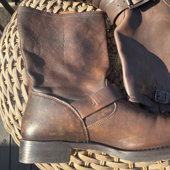 Frye Leather Brown Boots Buckle Mid Calf Pull On Right 6 Left 7 **2 Diff Sizes** - Picture 13 of 16